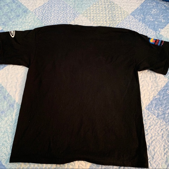 Graphic Tee - Picture 3 of 7